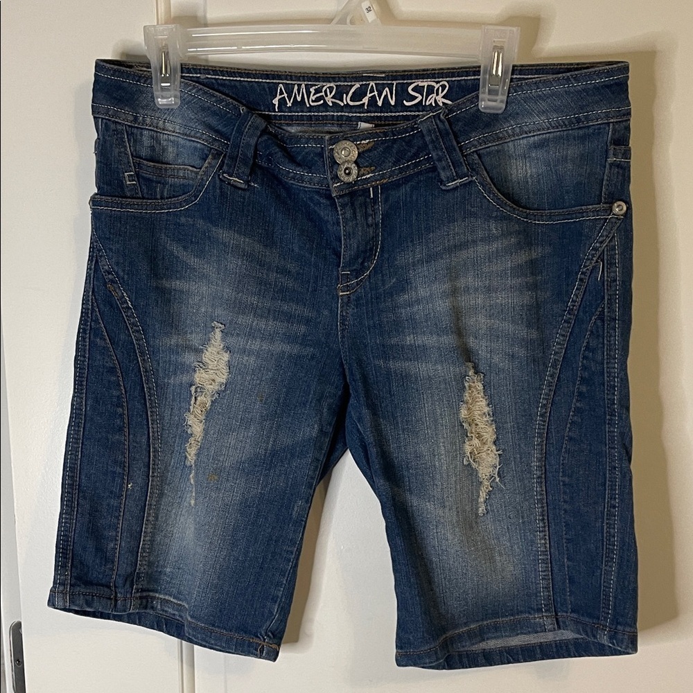 Ladies Blue Denim Women's Shorts, waist 19”, size 9